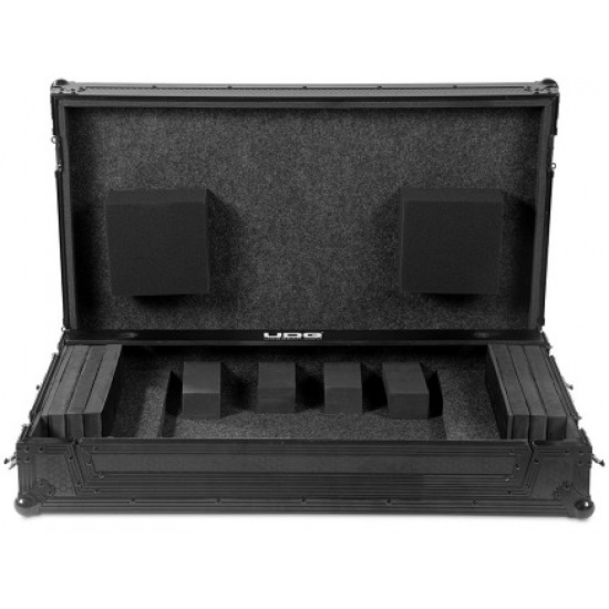 UDG Ultimate Flight Case Multi Format 3XL Black Plus (con Ruedas)