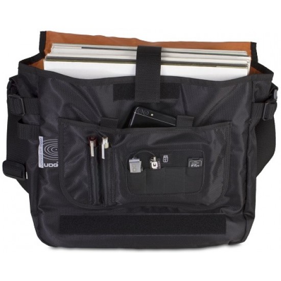 UDG Ultimate CourierBag Black Orange Inside