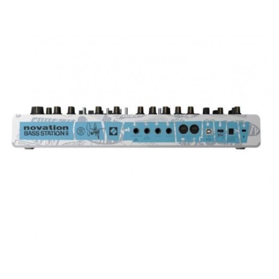 Novation Bass Station II Swifty Edition