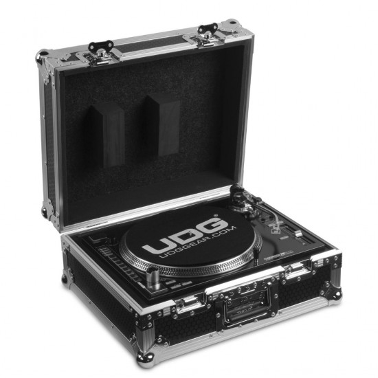 UDG Ultimate Flight Case Multi Format Turntable Silver MK2