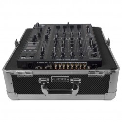 UDG Ultimate Pick Foam Carbon Flight Case Multi Format M UDG Ultimate Pick Foam Carbon Flight Case Multi Format M